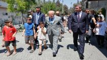 Adana Valisi Yavuz Selim Köşger, Yaz Kur’an Kursu’na Katılan Çocuklarla
